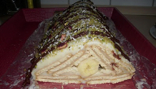 Biskvili Piramit Pasta
